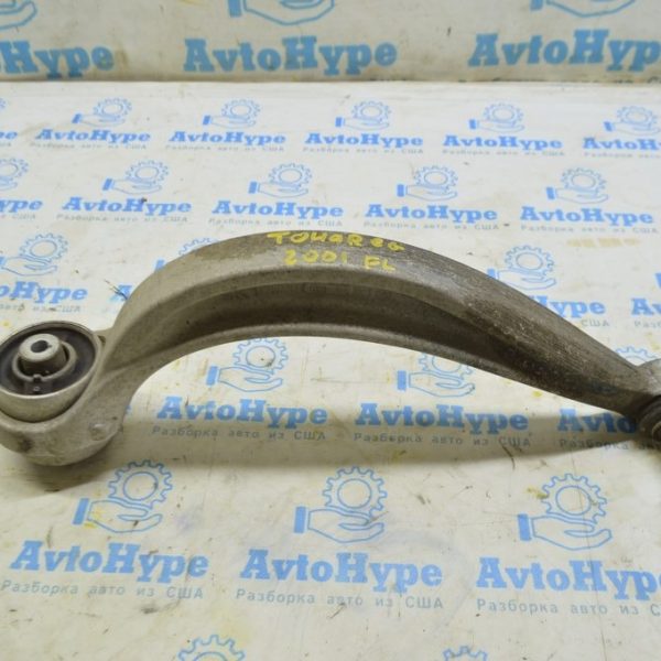 Рычаг нижний перед лев задний VW Touareg 18- (01)