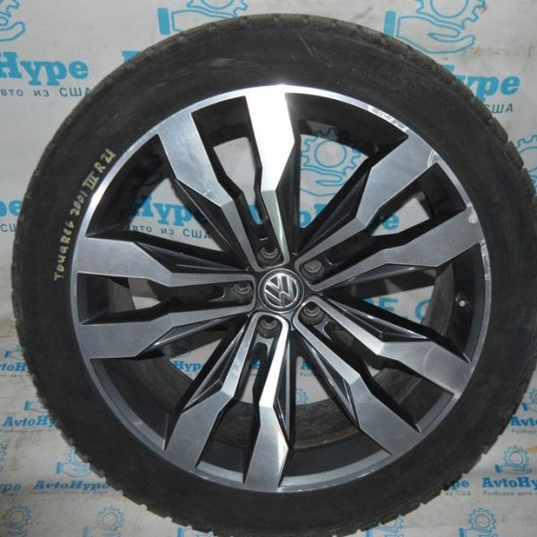 Диск колесный R21 9.5J ET31 VW Touareg 18- (01) бордюрка 3