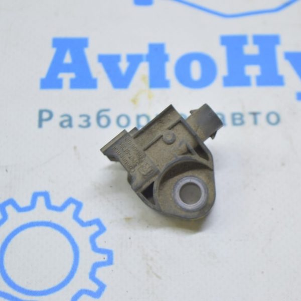 Датчик подушки безопасности перед прав VW Touareg 18-