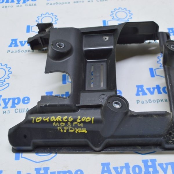 Кронштейн блока ECU компьютер двигателя VW Touareg 18- 3.0d