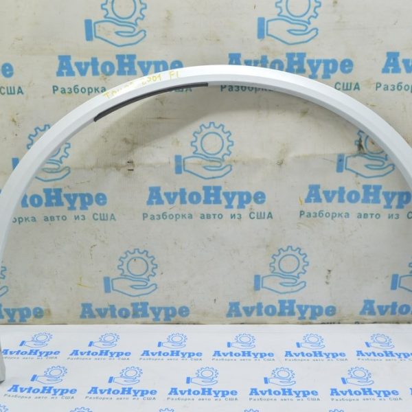 Накладка арки крыла перед лев  VW Touareg 18- накладка отщелкнута белая C9A (01)