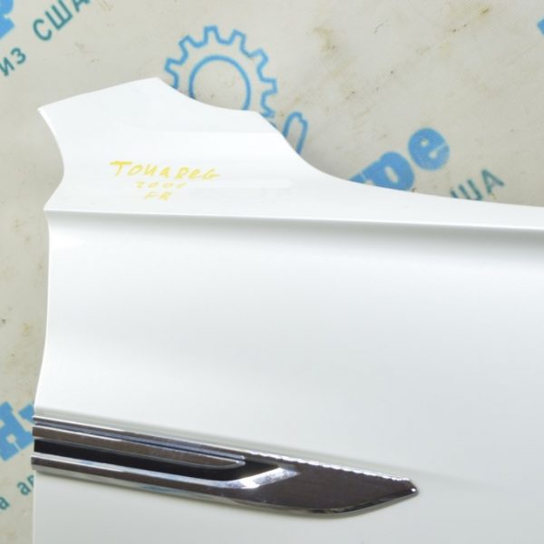 Молдинг крыла перед прав VW Touareg 18- хром