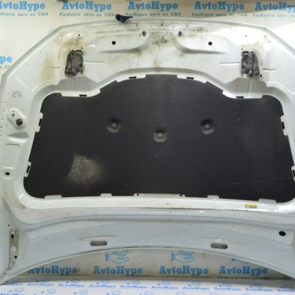 Изоляция капота VW Touareg 18-