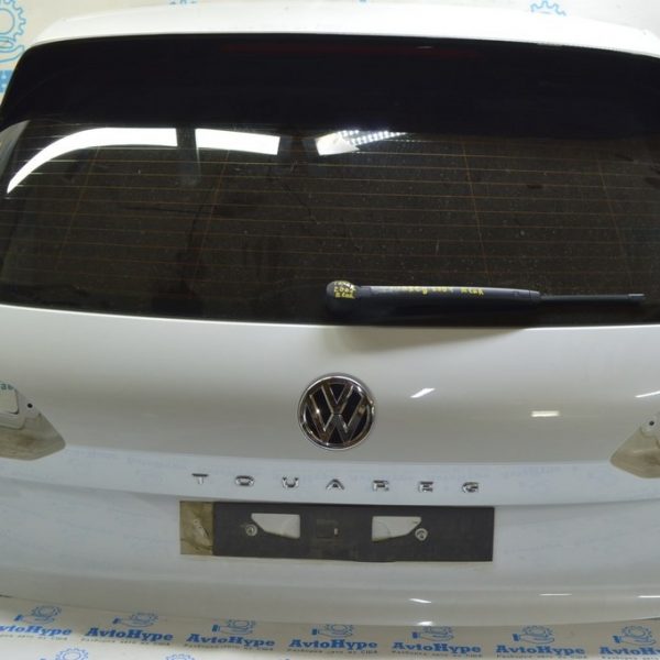 Дверь багажника голая VW Touareg 18- белый C9A (01)