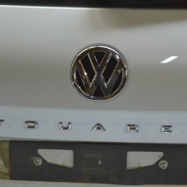 Эмблема TOUAREG двери багажника VW Touareg 18- хром