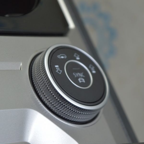 Шайба управления дорожным просветом VW Touareg 18-