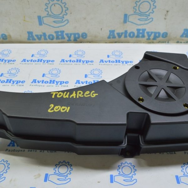 Сабвуфер VW Touareg 18- Dynaudio