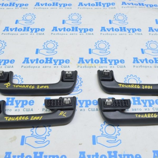 Ручка потолка зад левая VW Touareg 18- черн