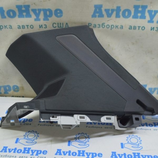 Накладка задней стойки верх задняя правая VW Touareg 18- черн, под динамик