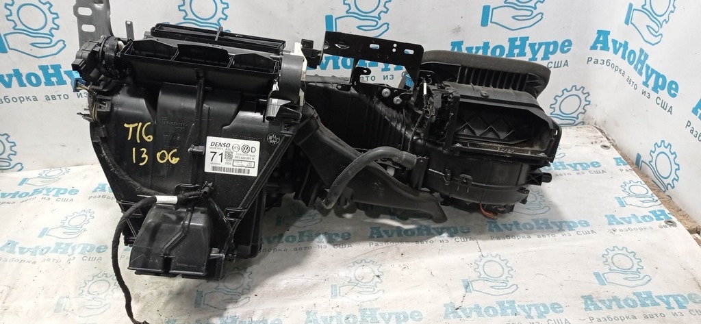 Мотор вентилятор печки VW Tiguan 09-17