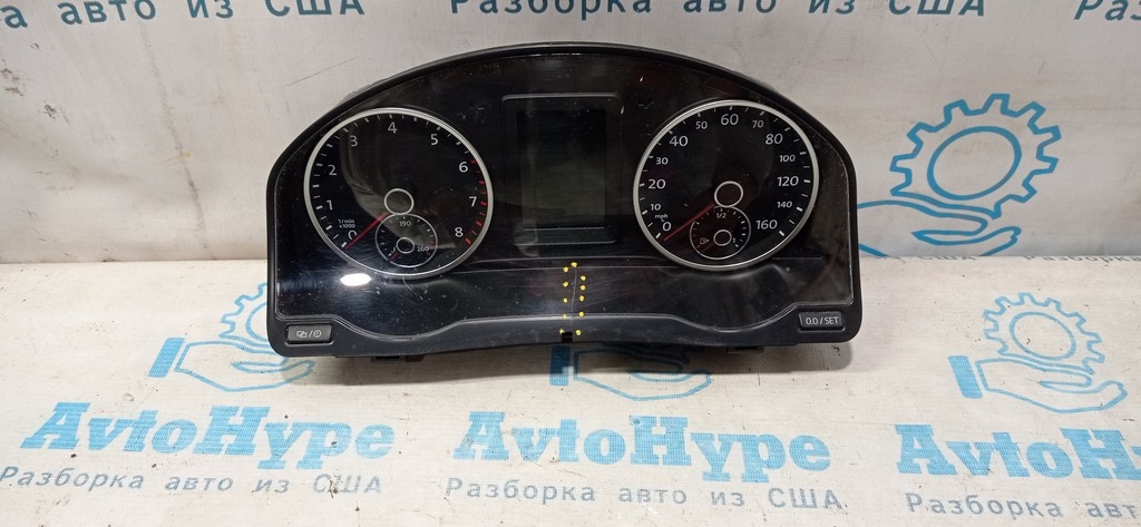 Щиток приборов VW Tiguan 09-17 сша (06) царапина