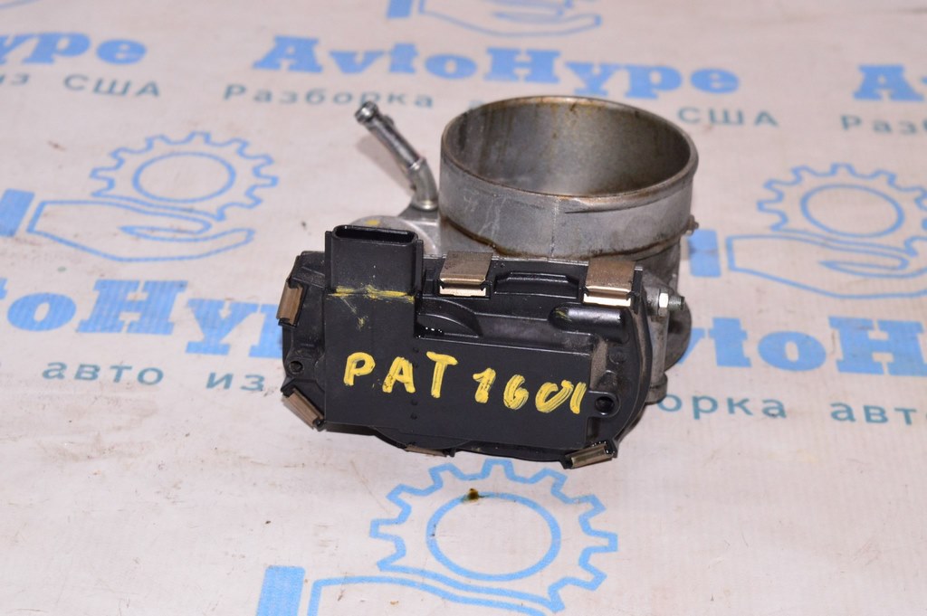 Клема минус АКБ Ford C-max MK2 13- FV6T-10C679-AC AV6Z-10C679-AB