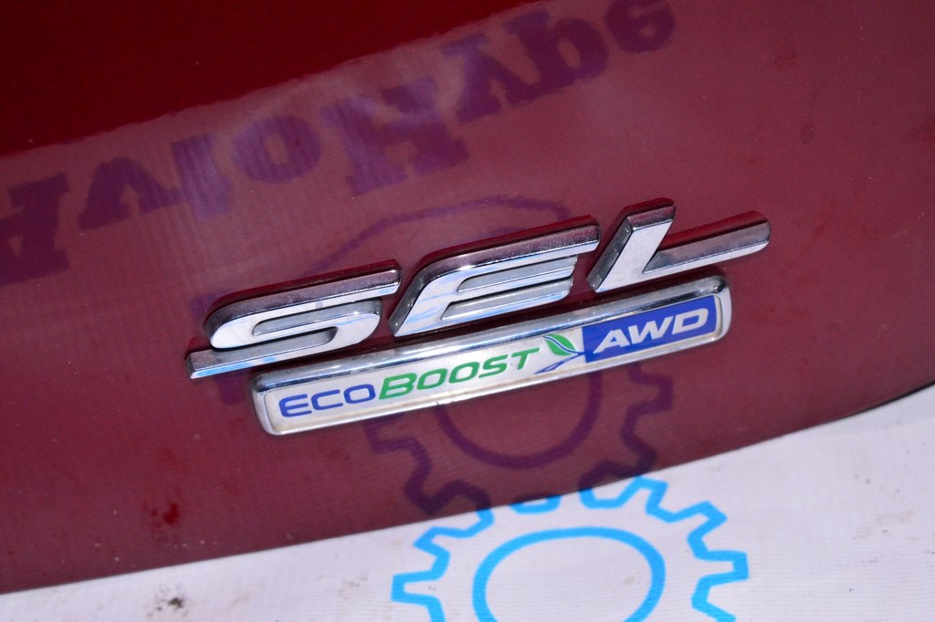 Эмблема надпись SEL (двери багажника) Ford Edge 15- FT4Z-5842528-A