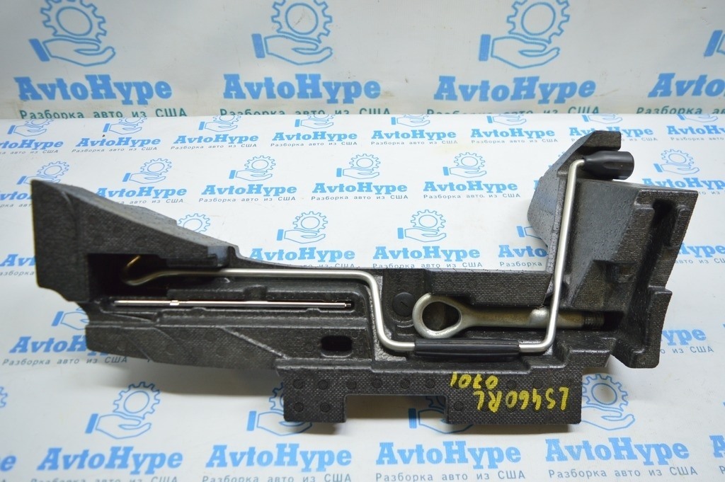 Пенопласт под инструмент лев Lexus LS460 LS600h 07-08 в сборе ,комплект 6470550040