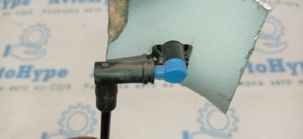 Форсунка омывателя лобового стекла Chevrolet Volt 16- 23387402